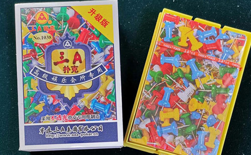 清水扑克批发采购指南与产品质量识别要点解析